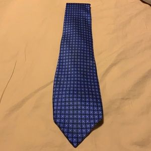 Reaction Kenneth Cole silk tie